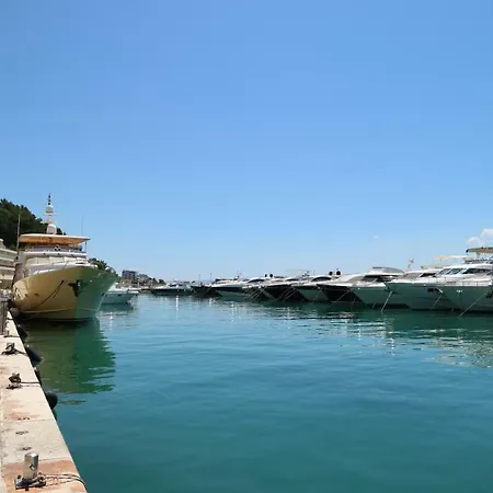 Ena - Lavica Apartman